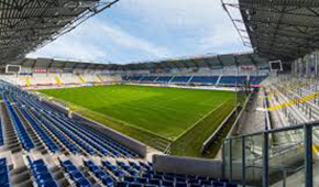 Home-Deluxe Arena vu des tribunes