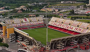 Stade Arechi vu du ciel