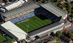 Stade de Turf Moor vu du ciel