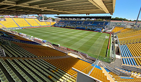 Stade Ennio Tardini vu des tribunes