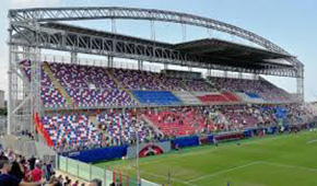 Stade Ezio Scida vu des tribunes