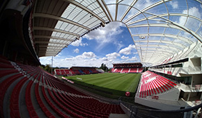 Stade Gaston Gérard vu des tribunes