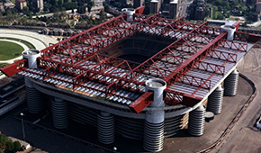 Stade Giuseppe Meazza (San Siro) vu du ciel