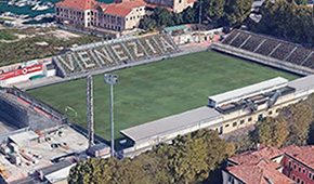 Stade Pier Luigi Penzo vu du ciel