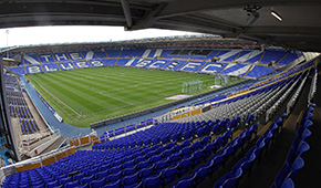 St Andrew's Stadium vu des tribunes