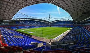 Toughsheet Community Stadium vu des tribunes