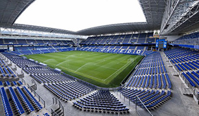 Stade Carlos Tartiere vu des tribunes