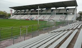 Stade Pierre de Coubertin vu des tribunes